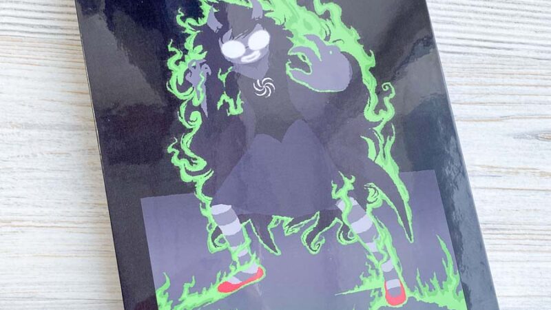 Скетчбук с авторским изображением демона на обложке